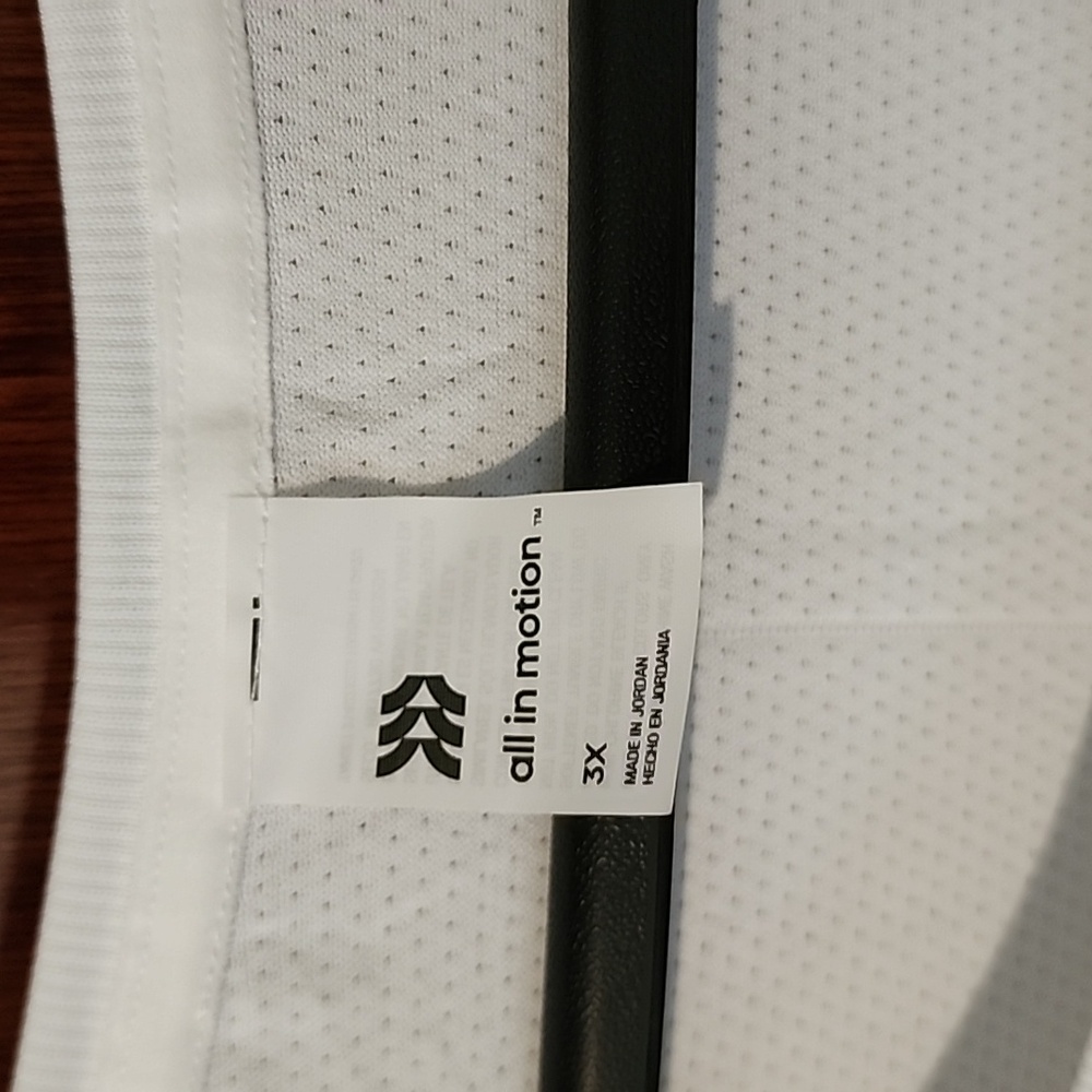 All in Motion White Short Sleeve Women's Tee - Picture 3 of 4